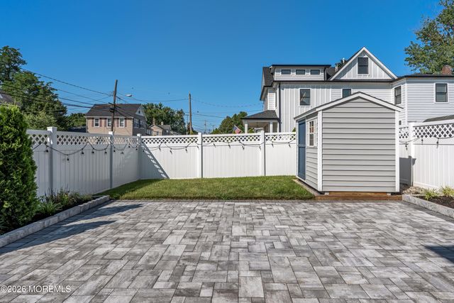 22 High Street, Red Bank, NJ 07701