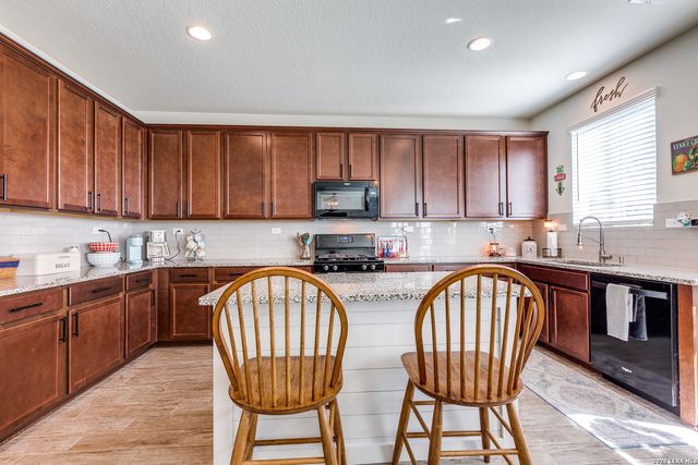 10106 Cowboy, San Antonio, TX 78254