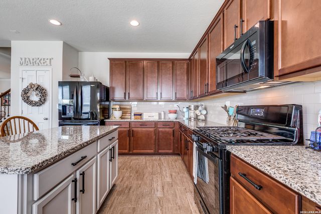 10106 Cowboy, San Antonio, TX 78254