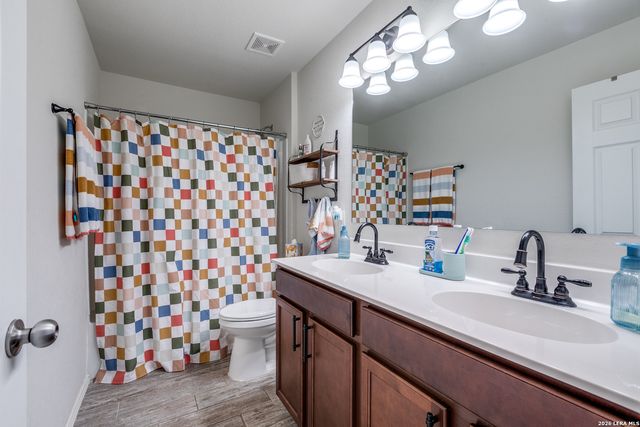 10106 Cowboy, San Antonio, TX 78254