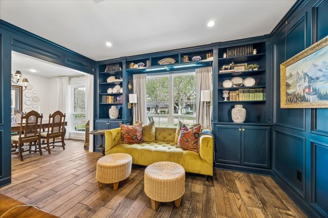 10931 Piping Rock Lane, Houston, TX 77042