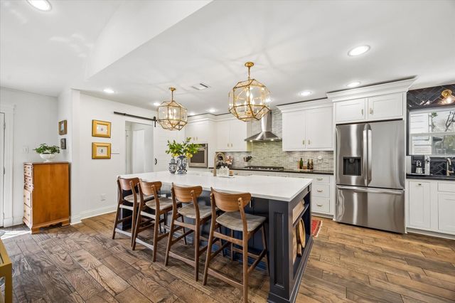 10931 Piping Rock Lane, Houston, TX 77042