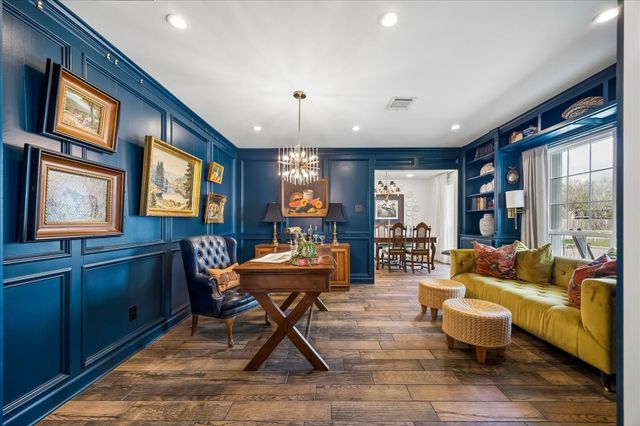 10931 Piping Rock Lane, Houston, TX 77042