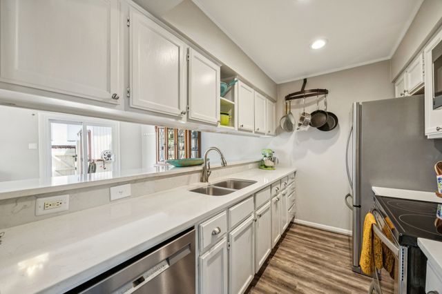 7175 Fair Oaks Avenue 60, Dallas, TX 75231