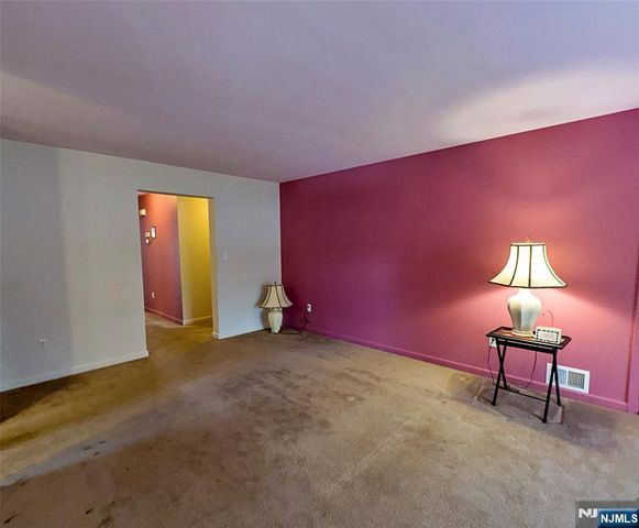 34 Chanda Court D034, Clifton, NJ 07012