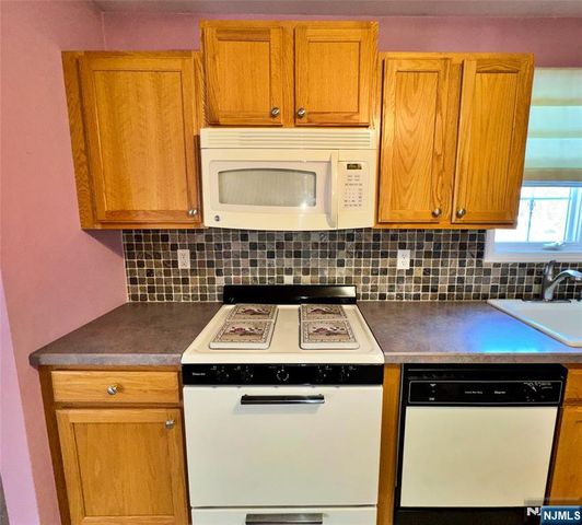 34 Chanda Court D034, Clifton, NJ 07012