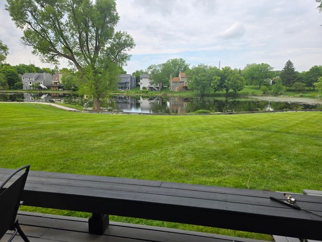 1300 Winding Ridge Lane C8, Valparaiso, IN 46383