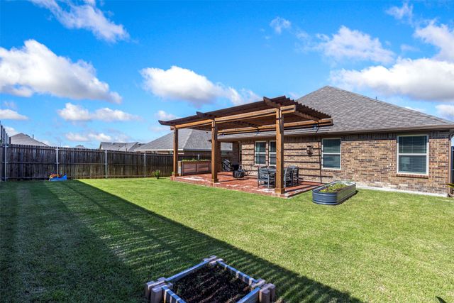414 Maple Hill Drive, Fate, TX 75087