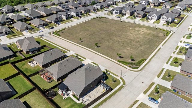 414 Maple Hill Drive, Fate, TX 75087