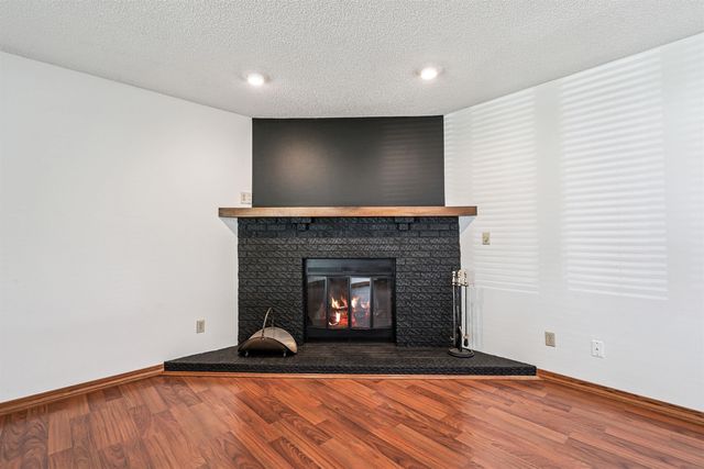 3859 Holly Lane, Waterloo, IA 50702