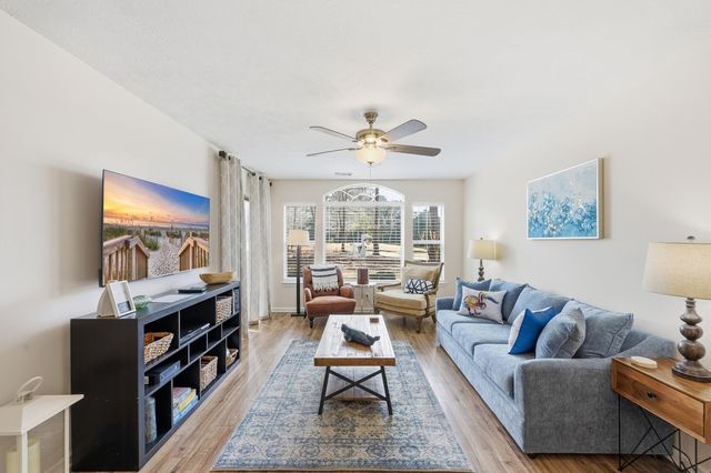 616 Pinehurst Ln Unit 22B, Pawleys Island, SC 29585