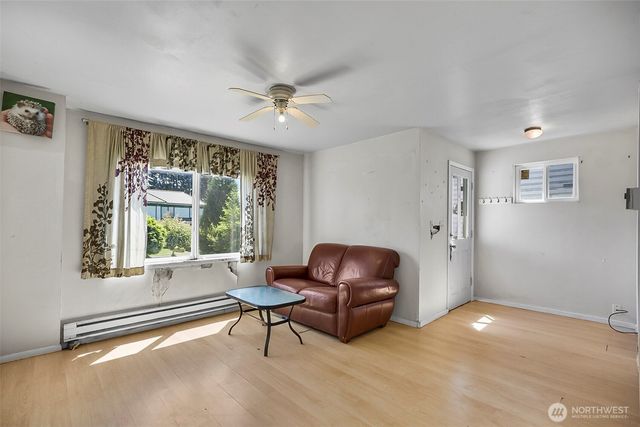 2512 Cedar Street, Everett, WA 98201