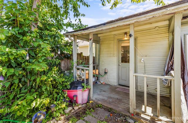 2512 Cedar Street, Everett, WA 98201