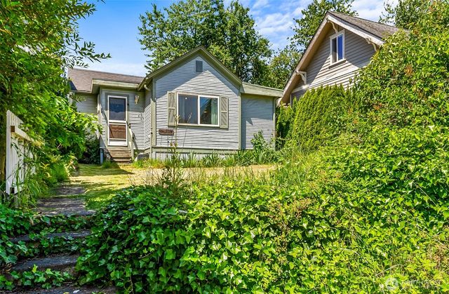 2512 Cedar Street, Everett, WA 98201