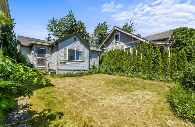 2512 Cedar Street, Everett, WA 98201