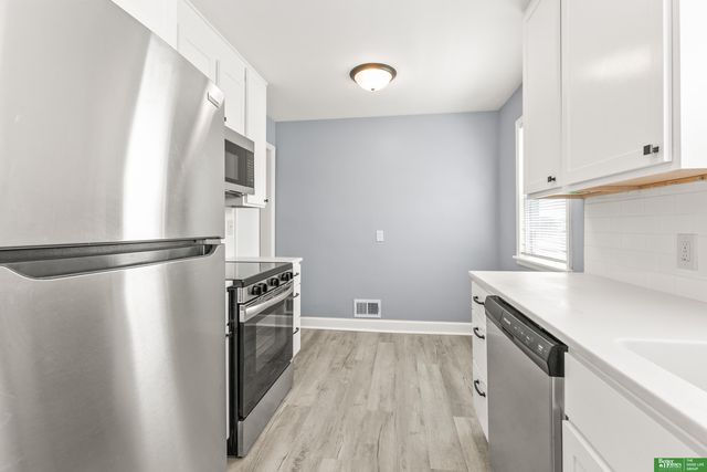 4602 N 47th Street, Omaha, NE 68104
