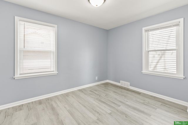 4602 N 47th Street, Omaha, NE 68104