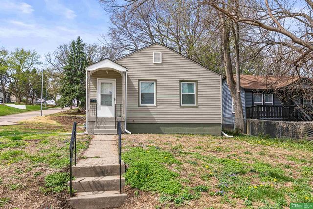 4602 N 47th Street, Omaha, NE 68104