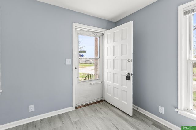 4602 N 47th Street, Omaha, NE 68104