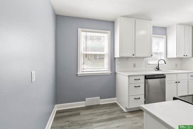 4602 N 47th Street, Omaha, NE 68104