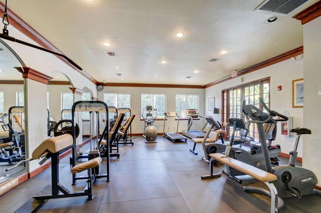 800 S Crestwood Ct Court S 809, Royal Palm Beach, FL 33411