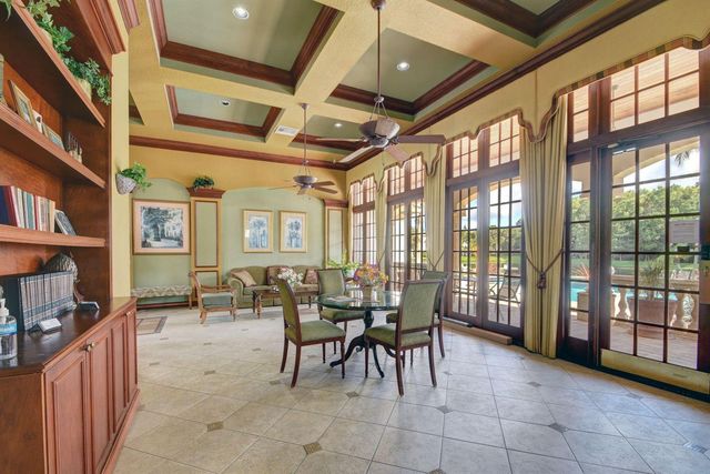 800 S Crestwood Ct Court S 809, Royal Palm Beach, FL 33411