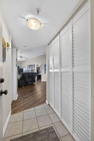 800 S Crestwood Ct Court S 809, Royal Palm Beach, FL 33411