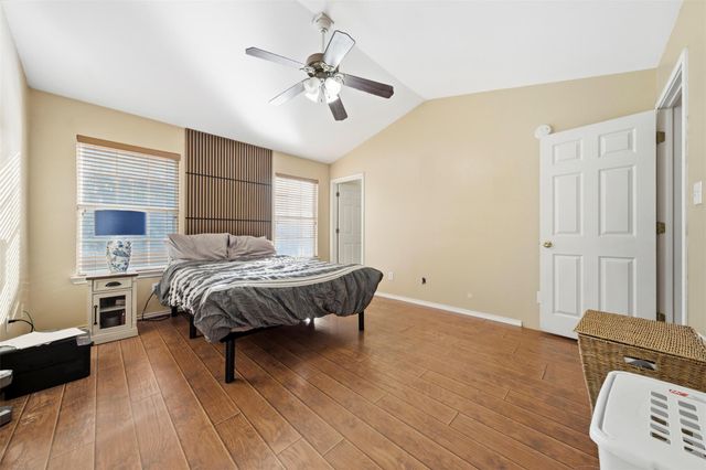 105 Snyders TRL, Liberty Hill, TX 78642