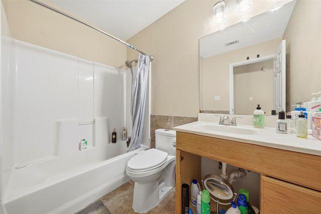 105 Snyders TRL, Liberty Hill, TX 78642