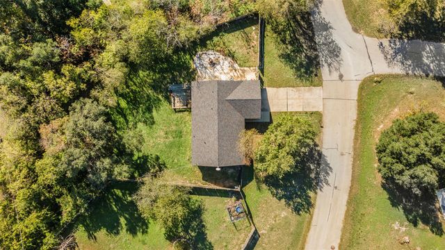 105 Snyders TRL, Liberty Hill, TX 78642
