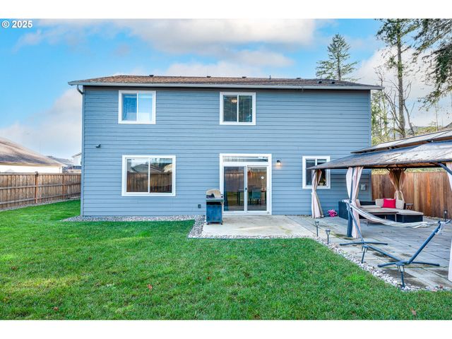 792 S 52ND Pl, Springfield, OR 97478