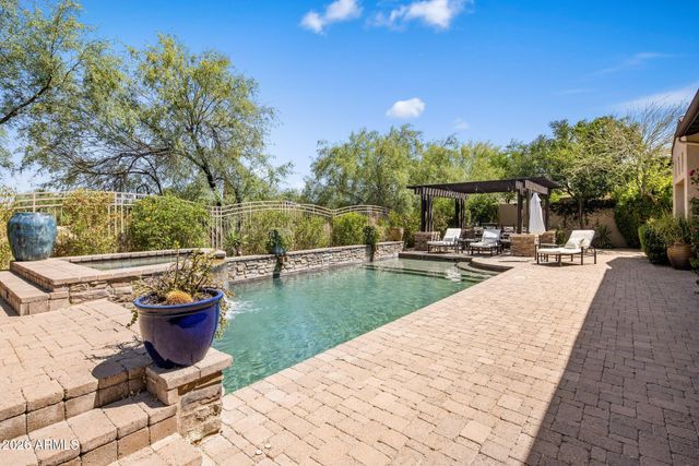 8184 E WINGSPAN Way, Scottsdale, AZ 85255