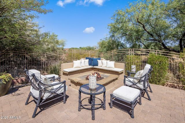 8184 E WINGSPAN Way, Scottsdale, AZ 85255