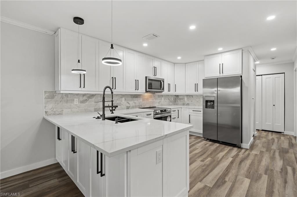 1521 Chesapeake AVE B2, NAPLES, FL 34102 — photo 3