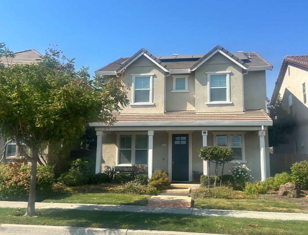 1727 N Breezy Meadow Dr, Sacramento, CA 95834