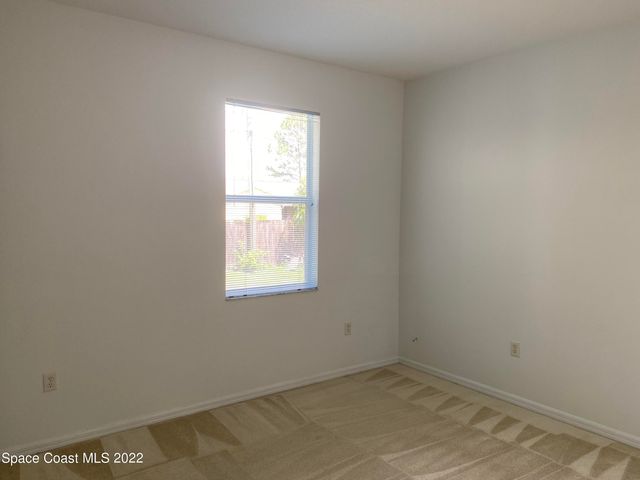 1737 Fairlight Street NW, Palm Bay, FL 32907