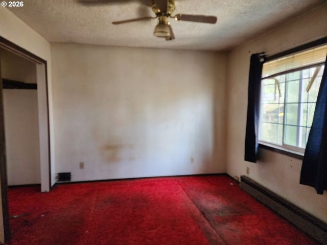 7929 Se DUKE St, Portland, OR 97206