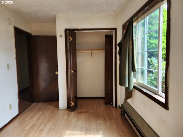 7929 Se DUKE St, Portland, OR 97206