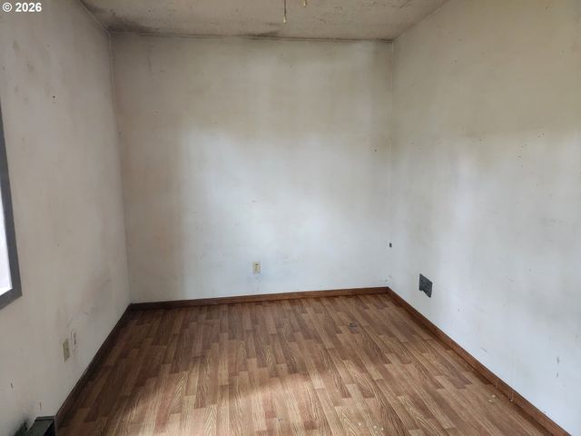 7929 Se DUKE St, Portland, OR 97206