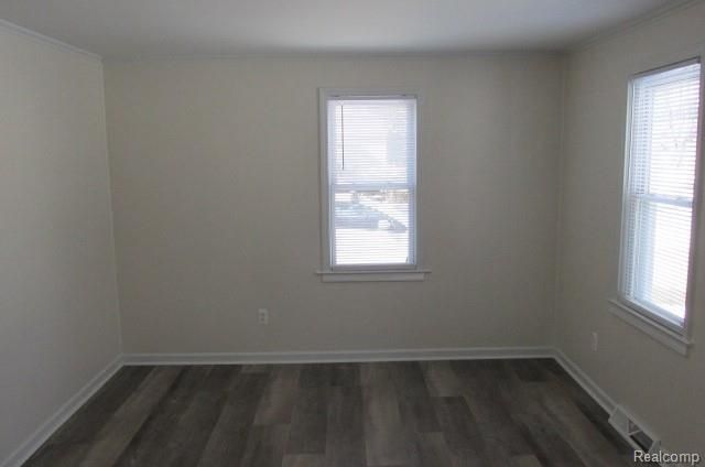 6533 Cloverton Drive, Waterford, MI 48329