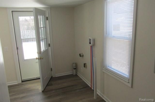 6533 Cloverton Drive, Waterford, MI 48329