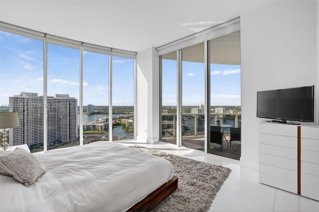 4100 Island Boulevard 2303, Aventura, FL 33160