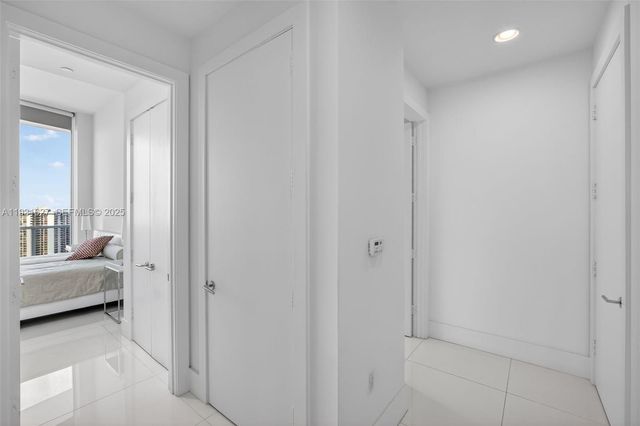 4100 Island Boulevard 2303, Aventura, FL 33160