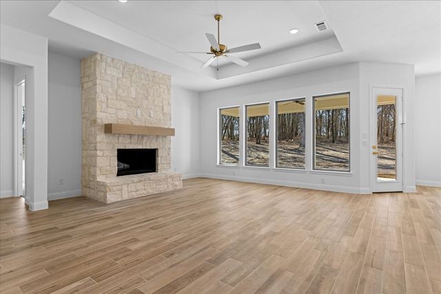 687 Bent Tree Lane, Weatherford, TX 76085