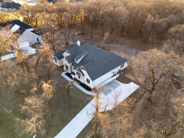 687 Bent Tree Lane, Weatherford, TX 76085