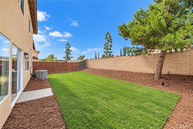25892 Marco Polo Street, Murrieta, CA 92563