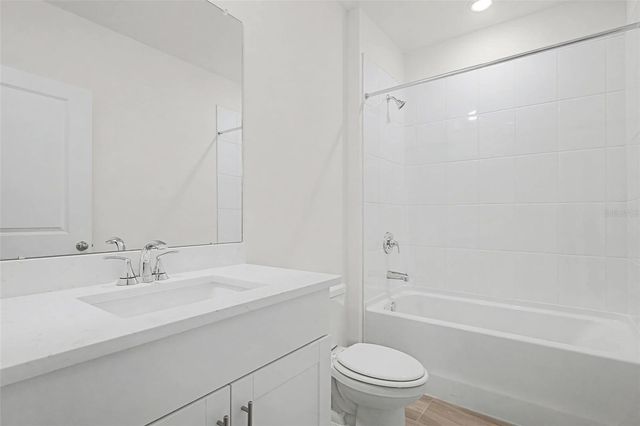 7612 SATTERFIELD TERRACE, Parrish, FL 34219