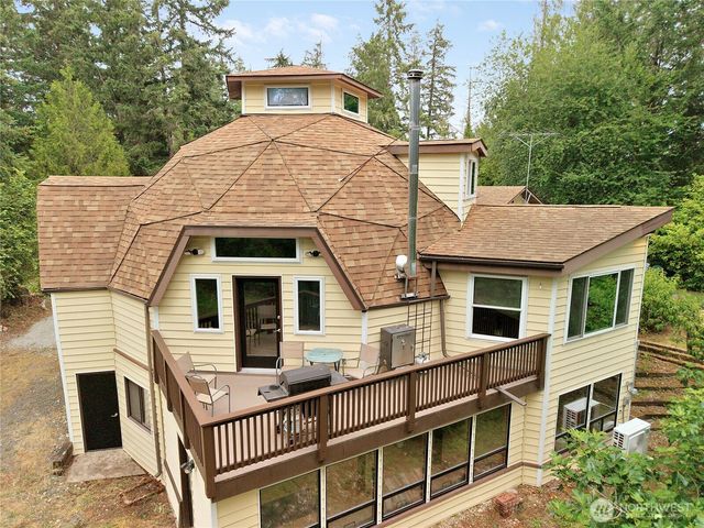 16412 38th Avenue E, Tacoma, WA 98446