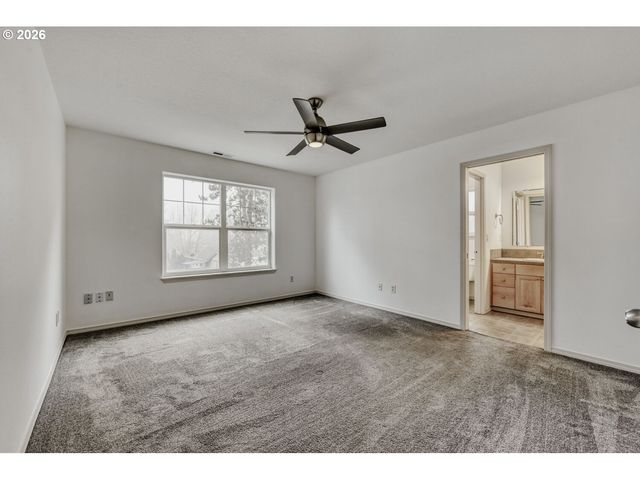 43 S 20TH Ave, Cornelius, OR 97113