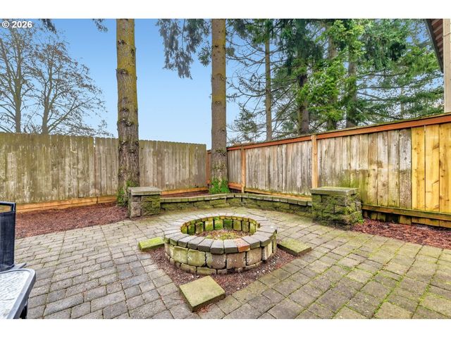 43 S 20TH Ave, Cornelius, OR 97113